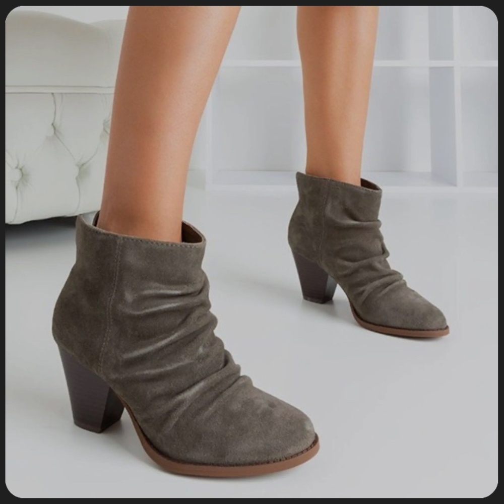 Splendid olive green leather rodeo slouchy chunky heel ankle boots